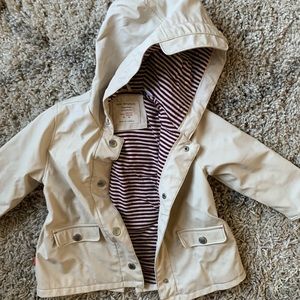 Zara Baby RainCoat GUC Sz 18/24 mo